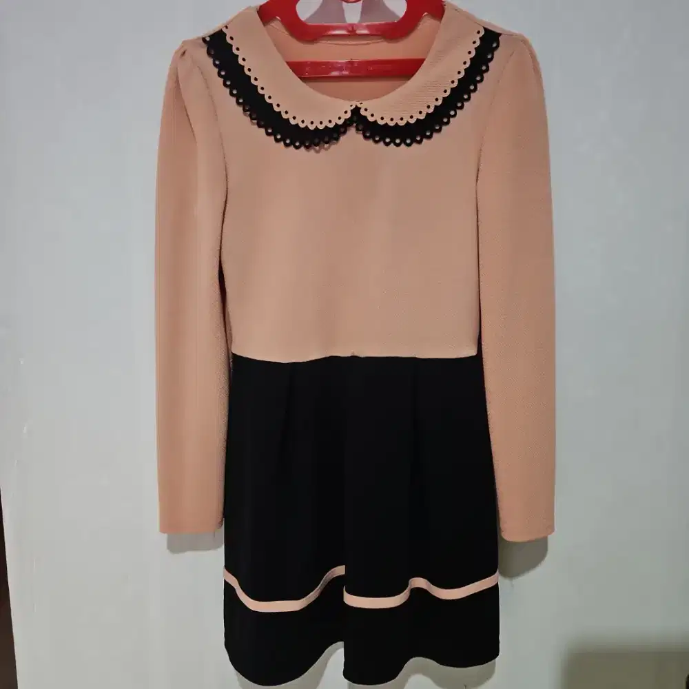 Dress anak perempuan remaja lengan panjang warna peach/baju bangkok