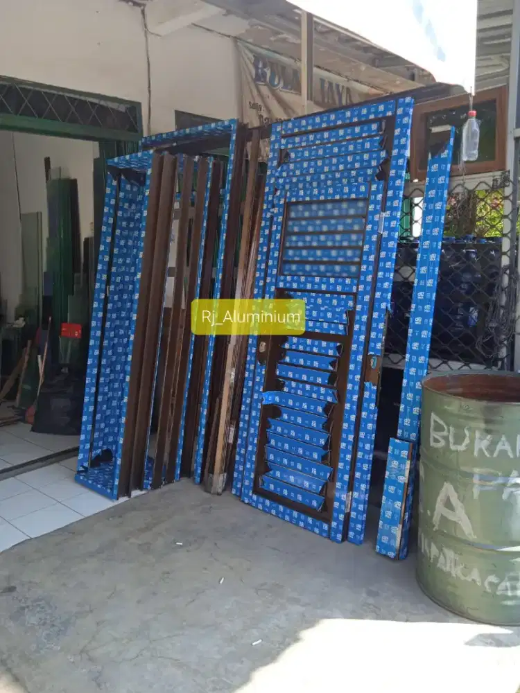 Kusen Aluminium YKK,Kusen pintu dan jendela