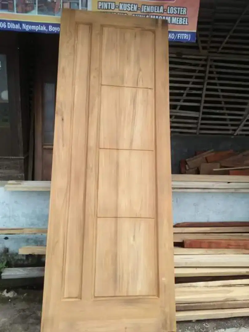 KUSEN PINTU KAYU JATI