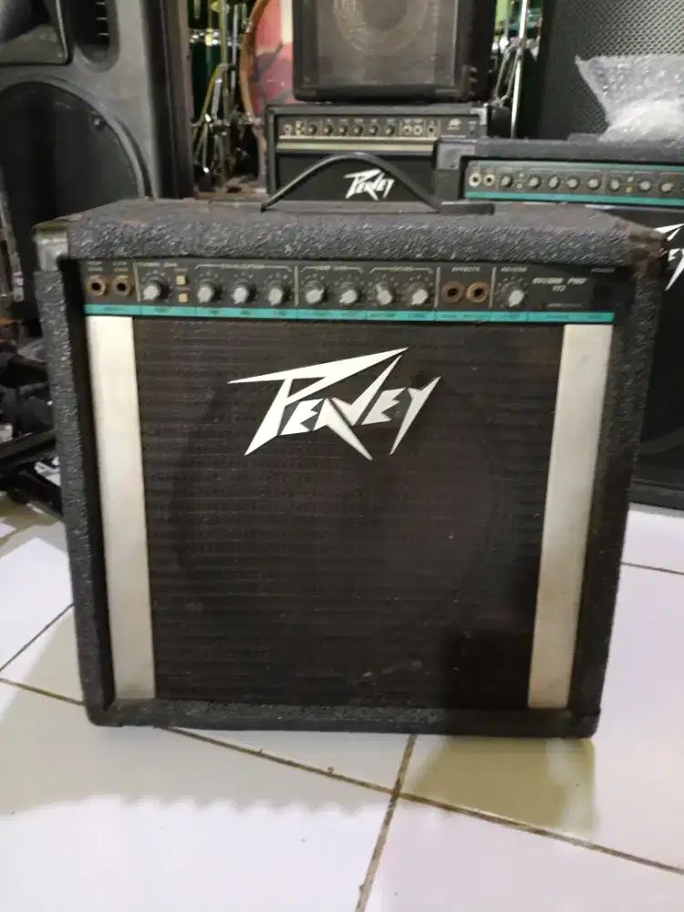Amply gitar Peavey Studio pro 112