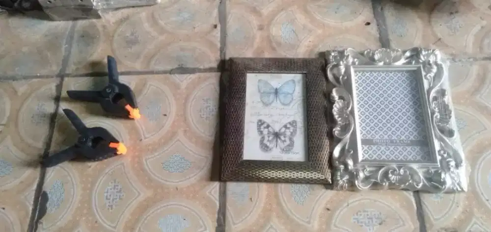 Slhkn plh slh 1 psg dr hiasan dinding atau sblh nya hrg baru hrg murah