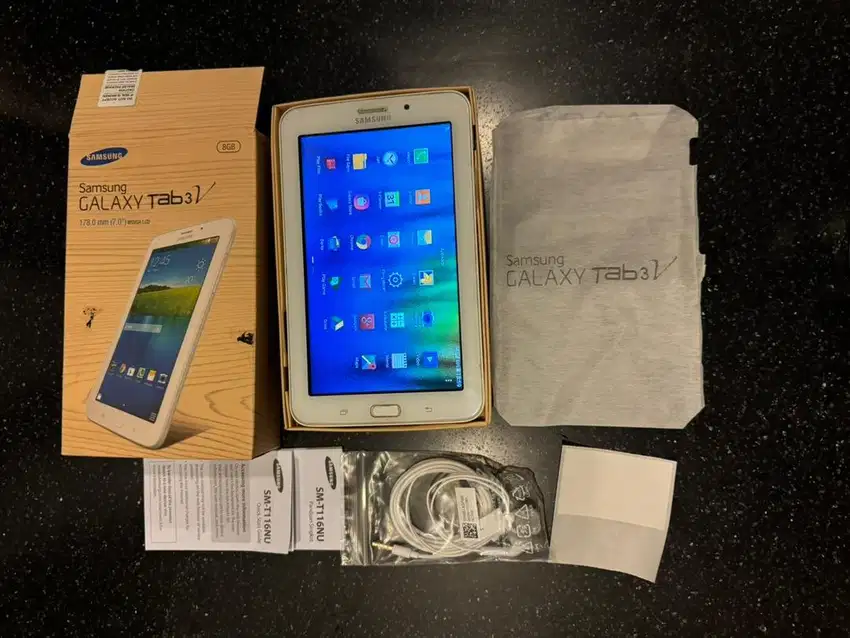 Samsung TAB Galaxy 3 V white