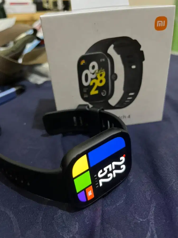 Redmi Watch 4 Hitam Mantap Siap Pakai