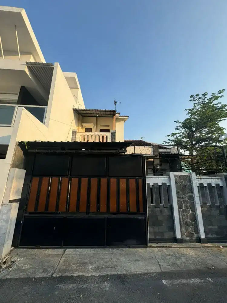 Jual rumah lokasi barat pasar nusukan luas 155mtr harga 1,3Myd nego