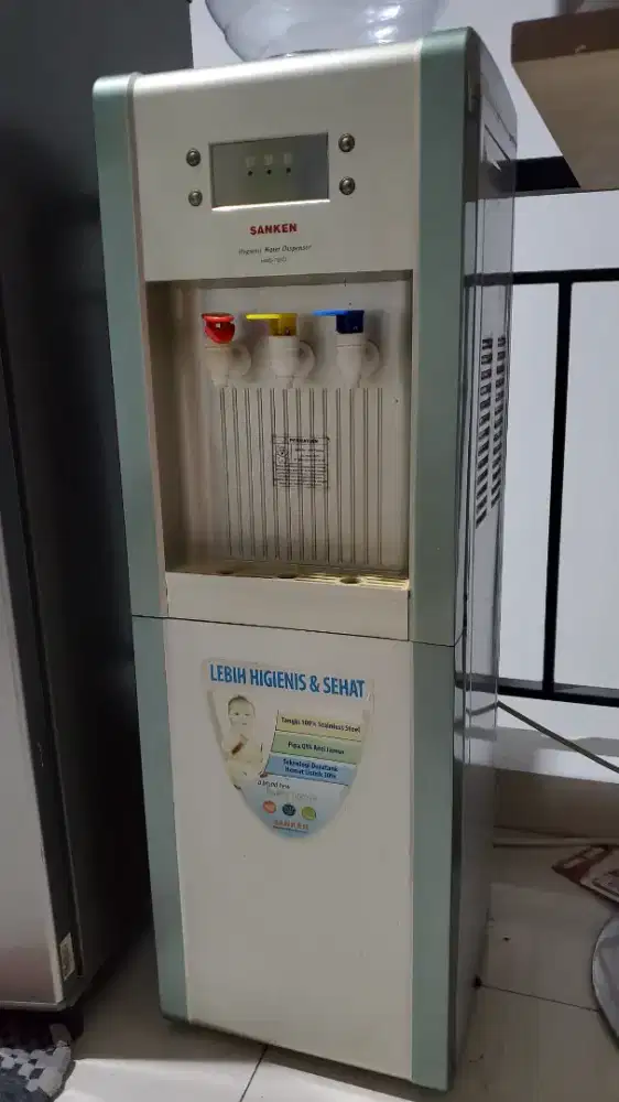 Dispenser Panas Dingin Sanken