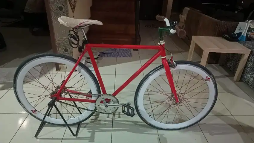 Sepeda Fixie Siap Pakai