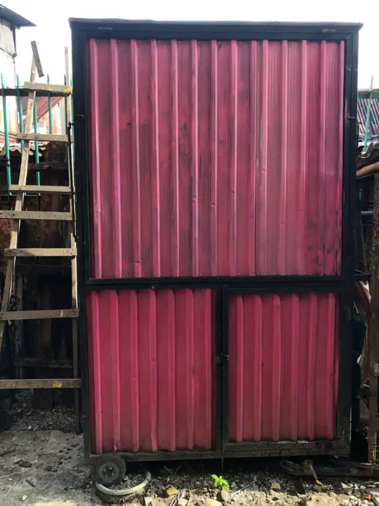 Box Jualan Kontainer