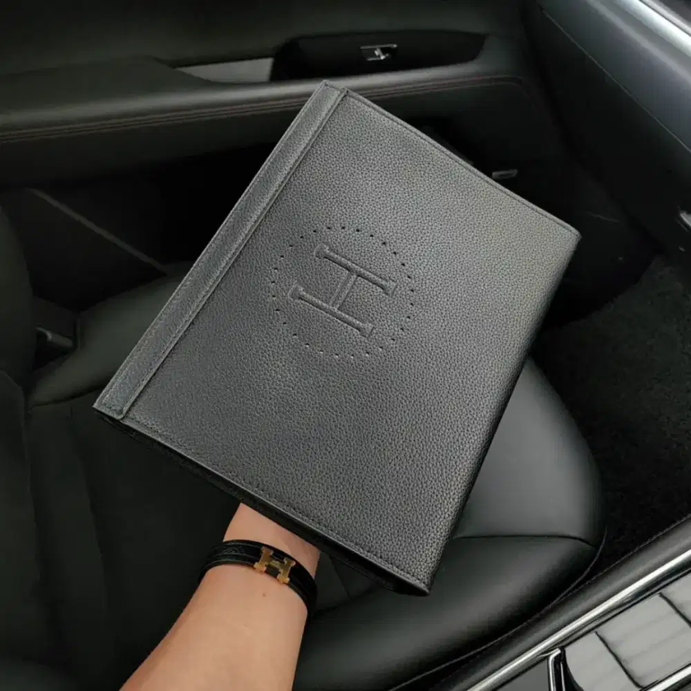 CLUTCH HERMES BRANDED IMPORT