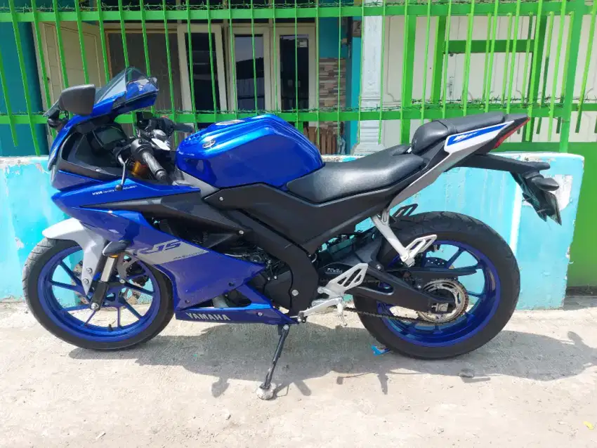 Yamaha r15 vva 155cc 2022 istimewa 8000km spt baru