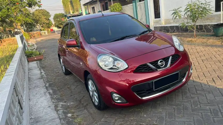 Nissan March AT 1200cc Tipe Tertinggi 2015