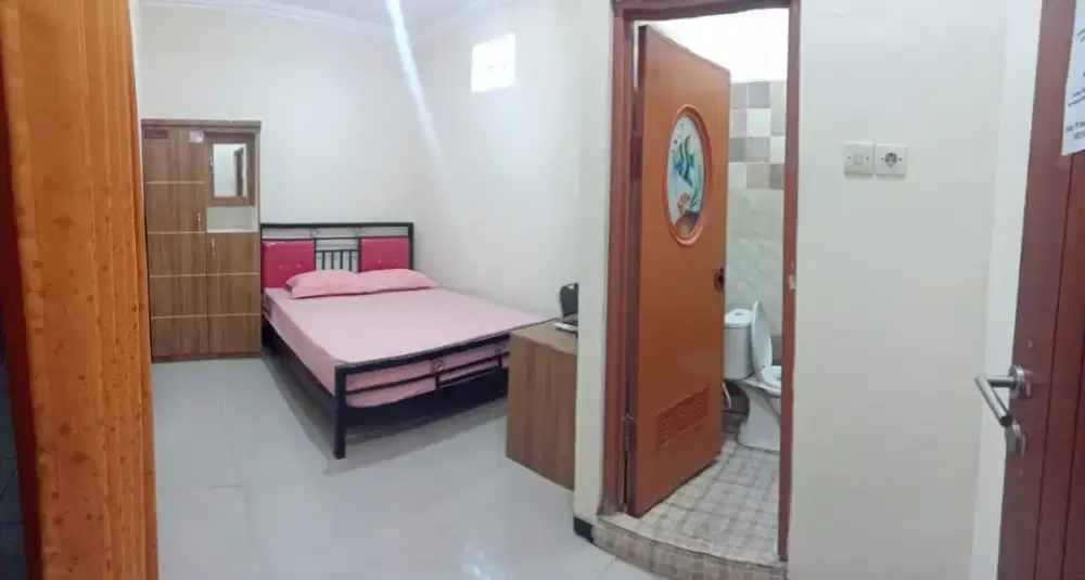 Kost exclusive kampus c unair kenjeran gubeng surabaya akses 24 jam