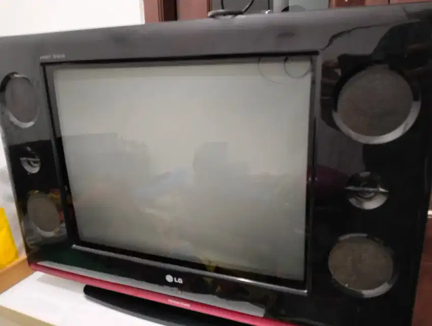 Dijual cepat TV tabung Slim LG 21inch