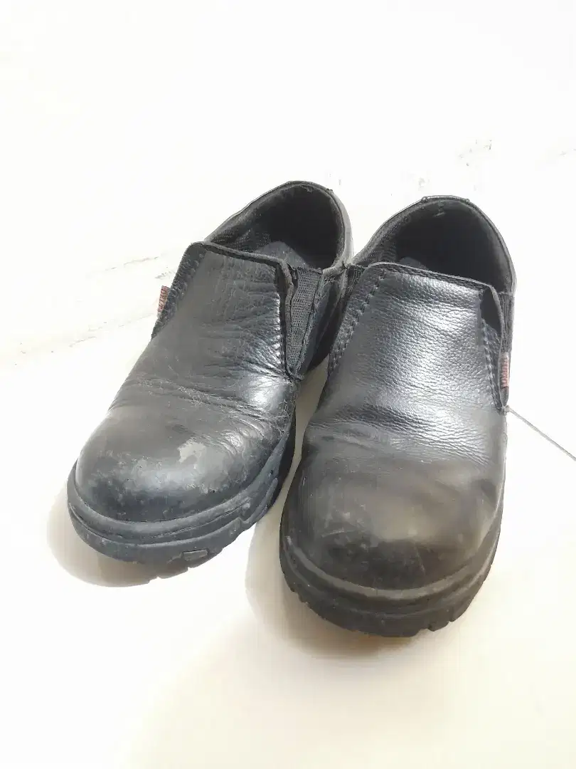 Jual Safety Shoes Low (Nego Tipis)