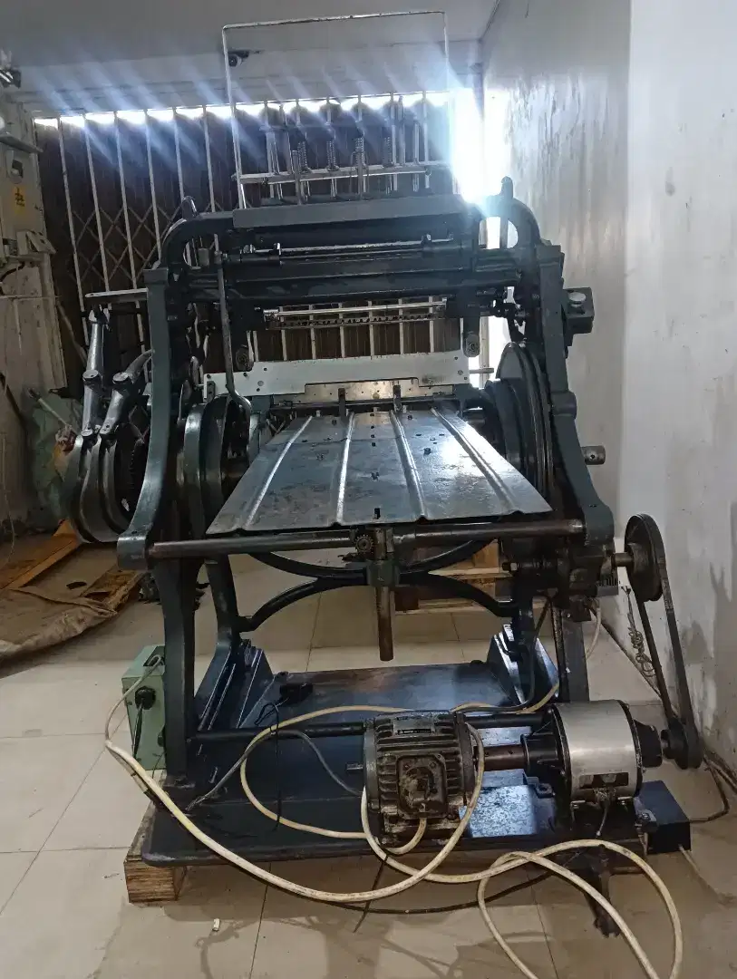 Mesin Jahit benang untuk Buku merk SX 01