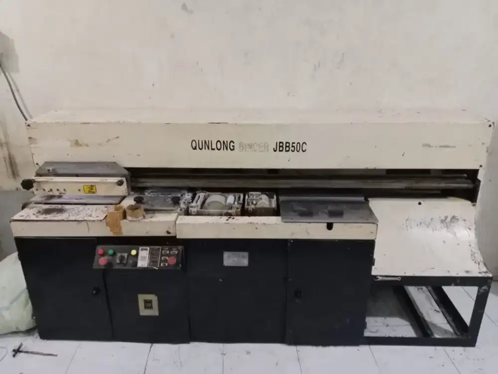 Mesin Bending Buku Ada Lem Samping dan Rit Cover