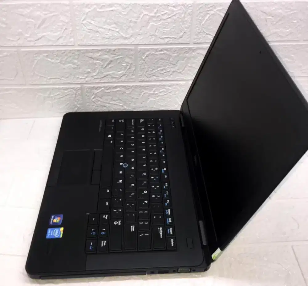Dell Latitude E5440 i7 8gb 500gb mulus tt hp