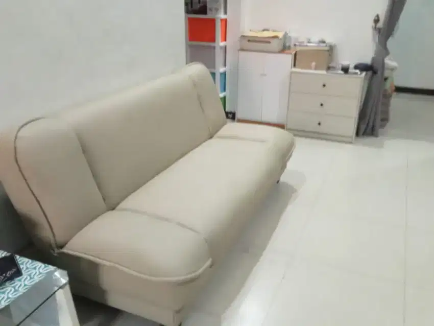 Service sofa melayani ganti bahan kain/kulit sejabodetabek