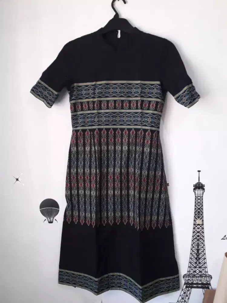 Baju sarimbit cewek ukuran M.bahan tebal.jahitan rapi