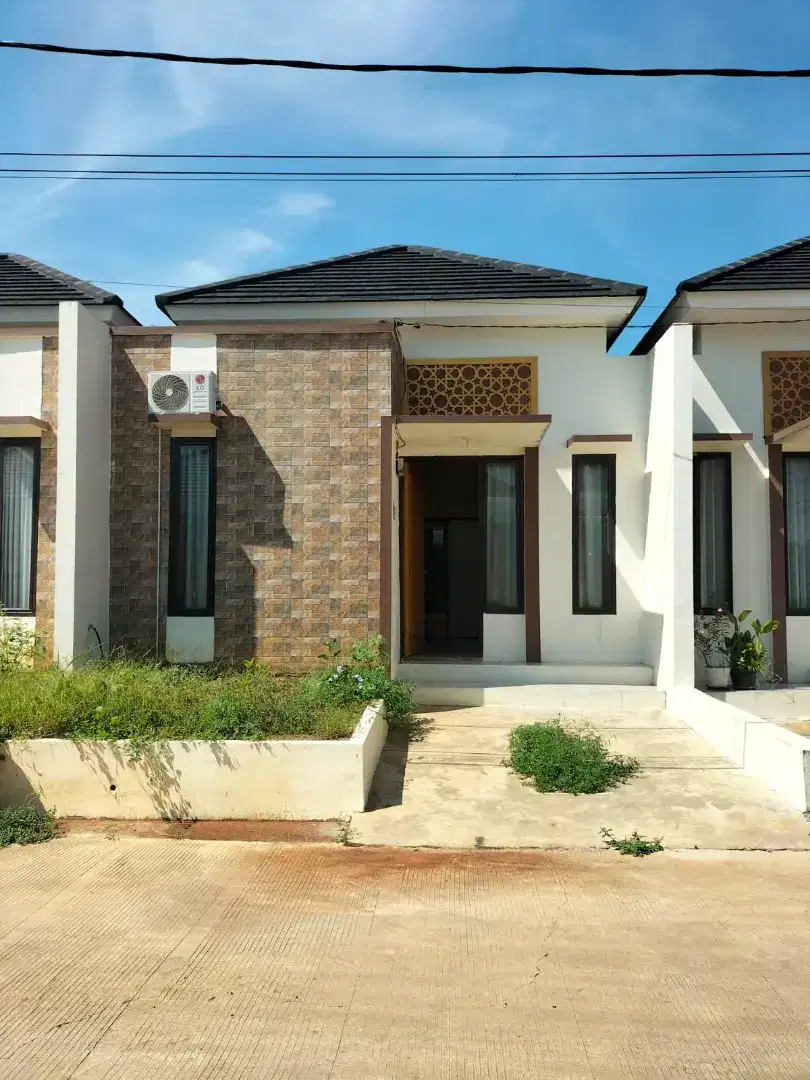 Rumah over kredit dekat bukit dago pamulang BSD tangael