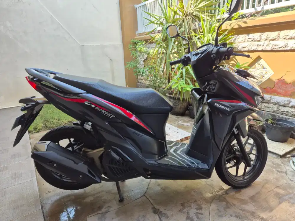 HONDA VARIO 125 ISS BLACK 2019 Good Condition