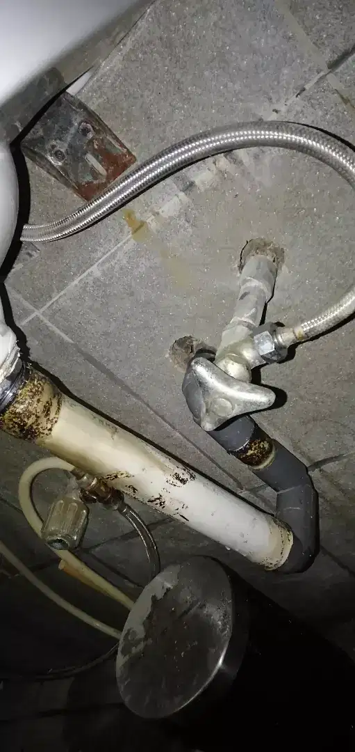 Tukang pompa air, listrik, tandon, kloset, water heater, kran,dll