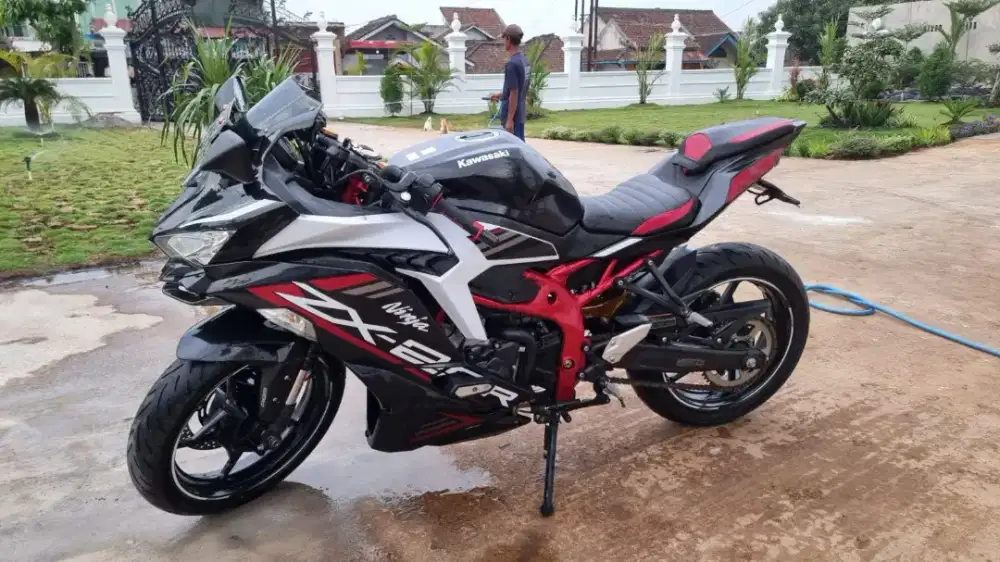 ZX25R KM RENDAH, ISTIMEWA