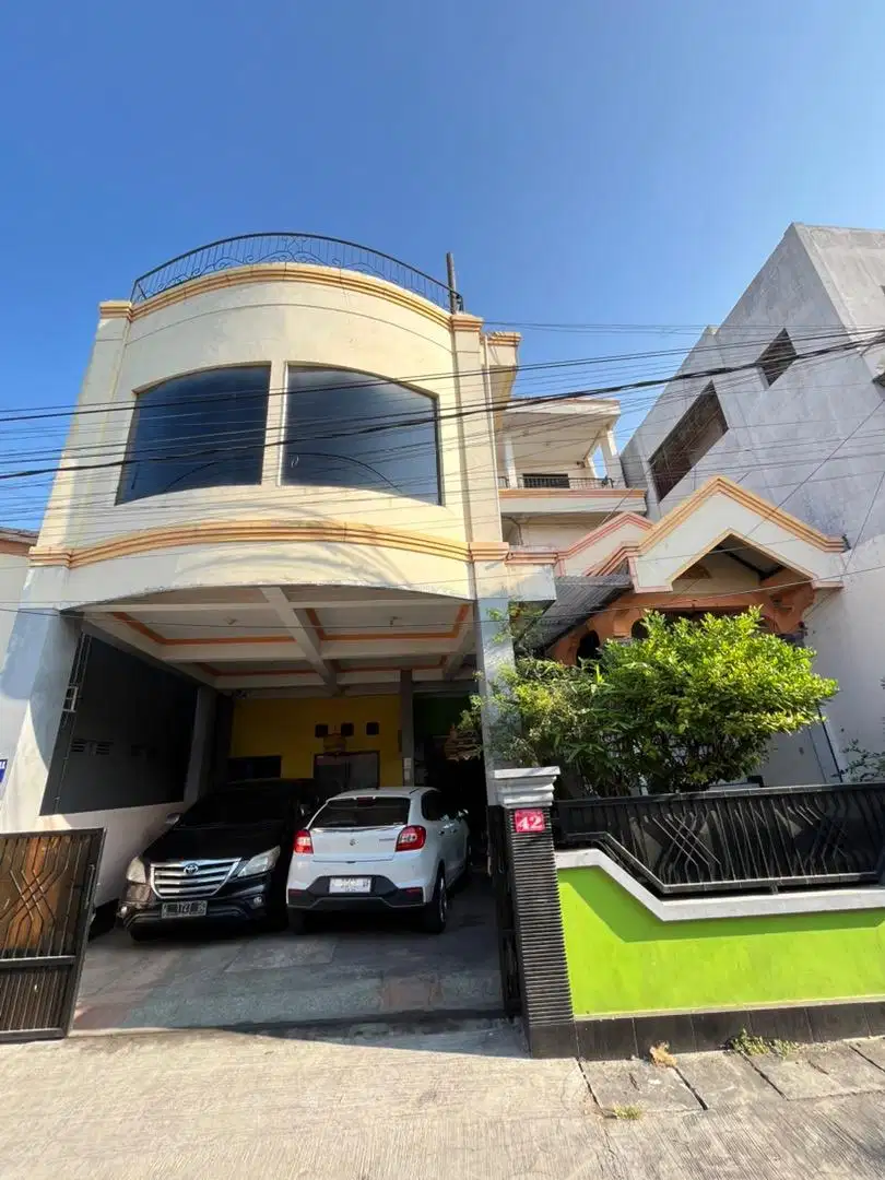 Jual Rugi Rumah kantor / Rumah yayasan / Rumah pribadi
