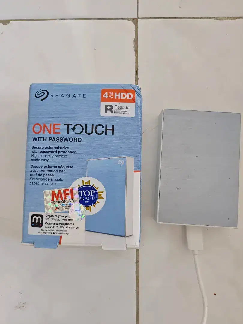 Harddisk seagate one touch 4 TB w password