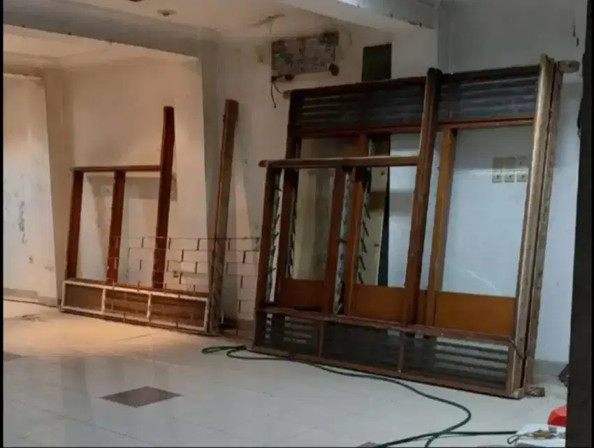 KUSEN PINTU KAYU JATI