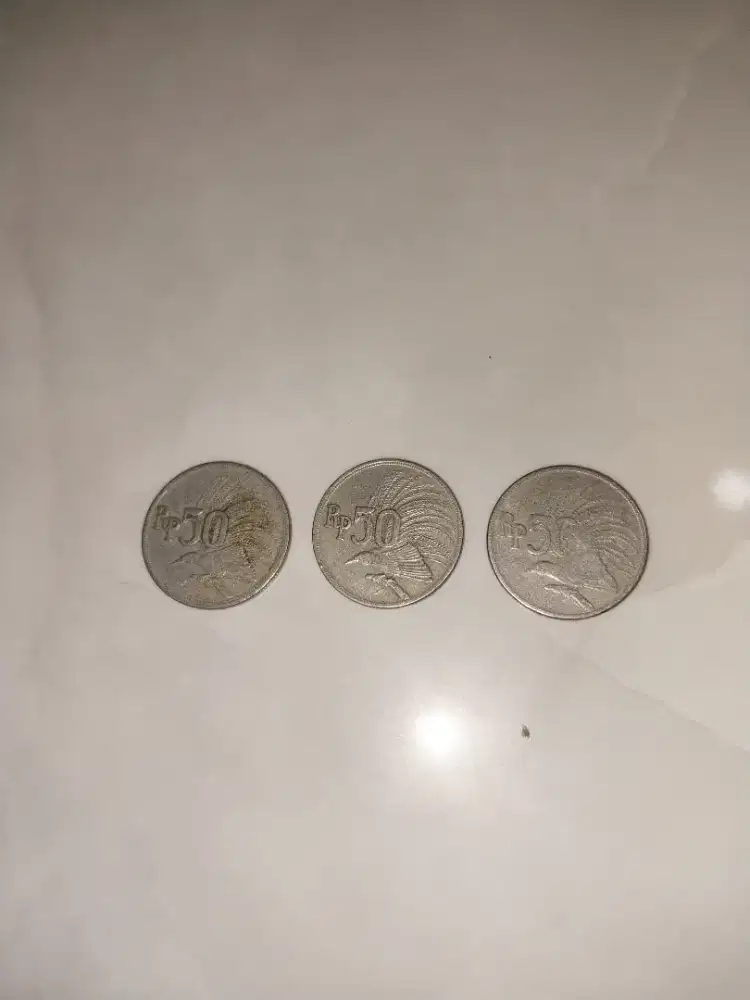 Uang koin 50 rupiah
