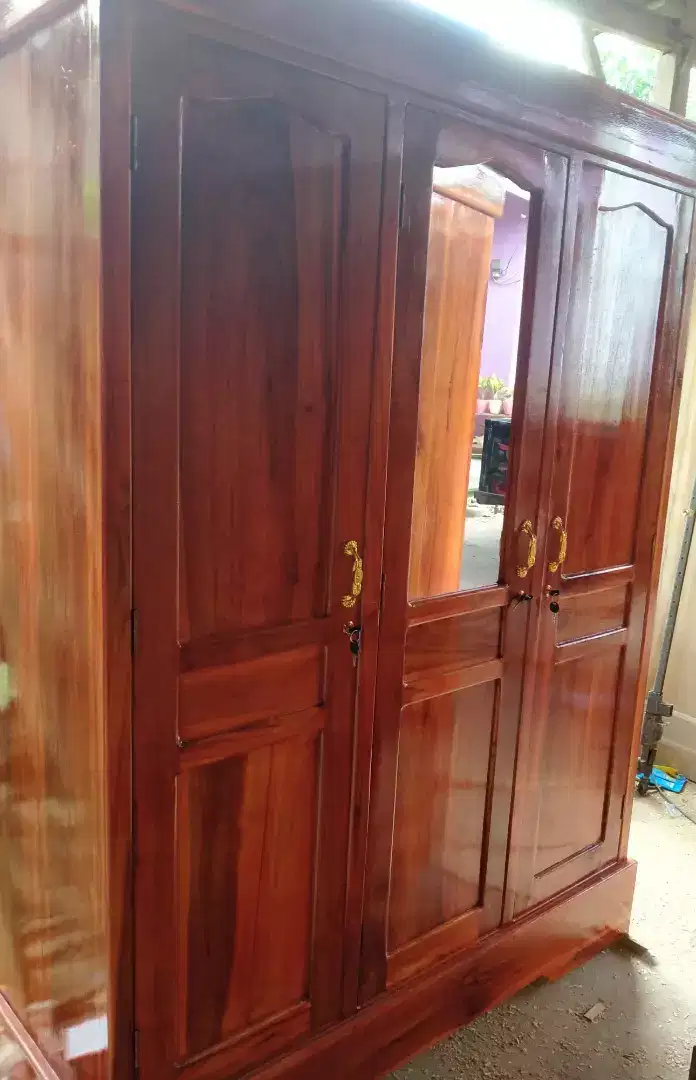 Lemari baru 3 pintu full kayu jati merah