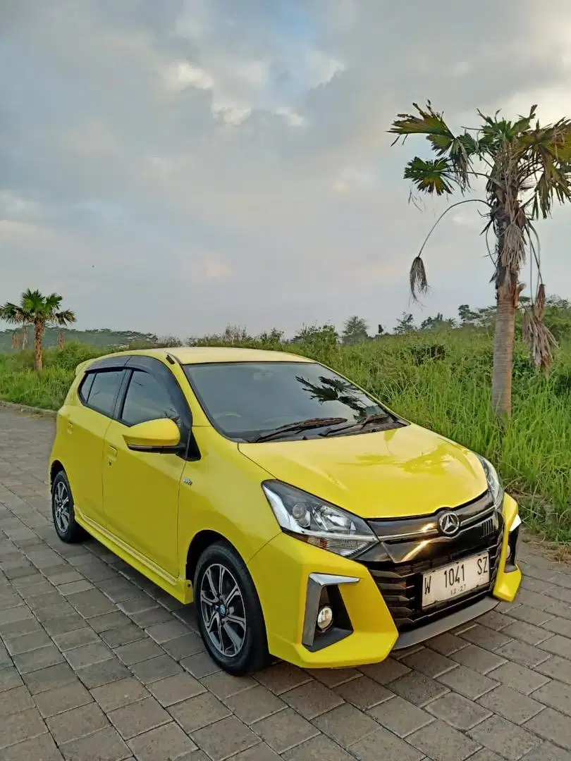 Ayla R matic kuning 1.2cc