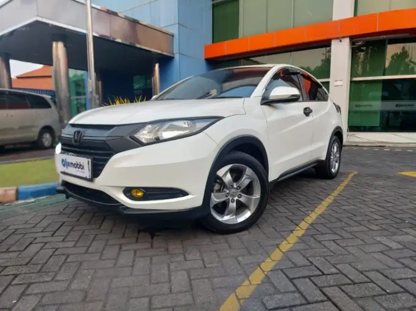 [ OLXmobbi ] Honda HR-V 1.5 E Bensin-AT 2018 Putih IX