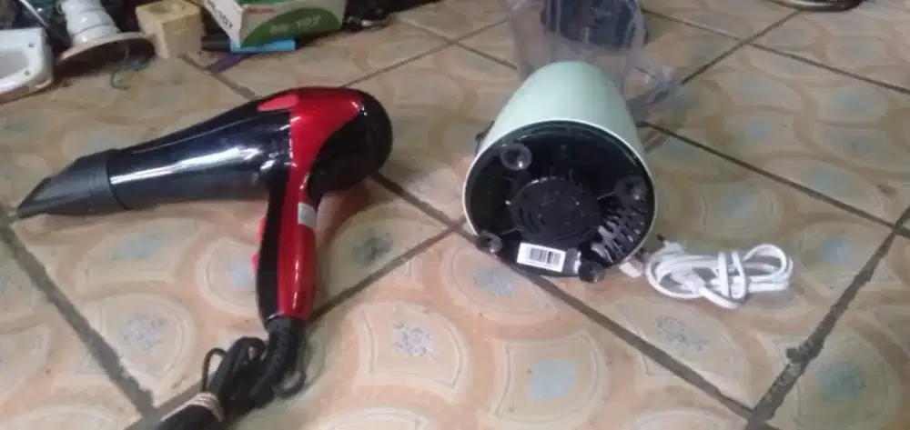 Slhkn plh slh 1 dr alatvperaeatan rambut berkualitas atau sblh nya tuh