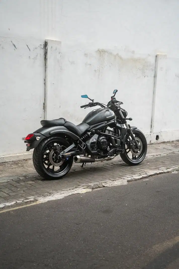 Moge Entry Level Superganteng Kawasaki Vulcan 650s ABS Siap Pakai