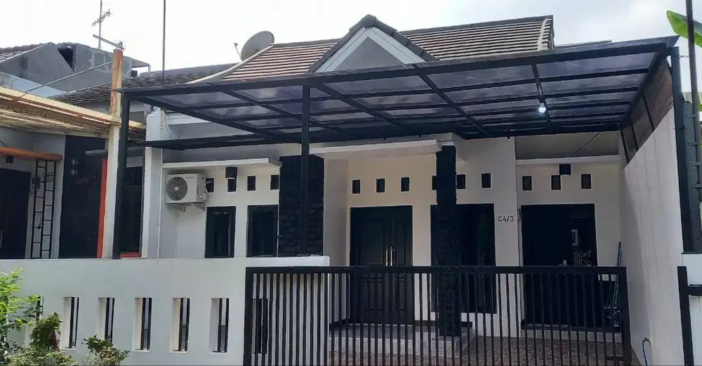 Rumah Strategis dekat Stasiun LRT komplek bumi cimanggis indah