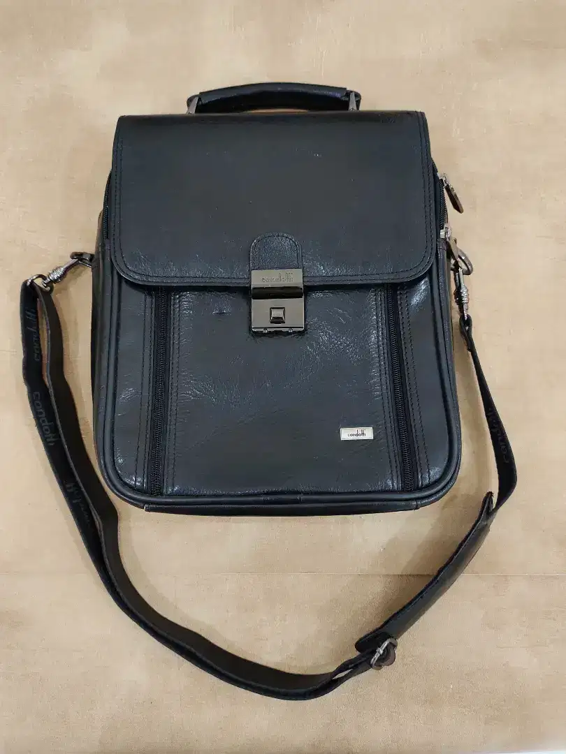 Tas selempang Condotti original bahan kulit asli