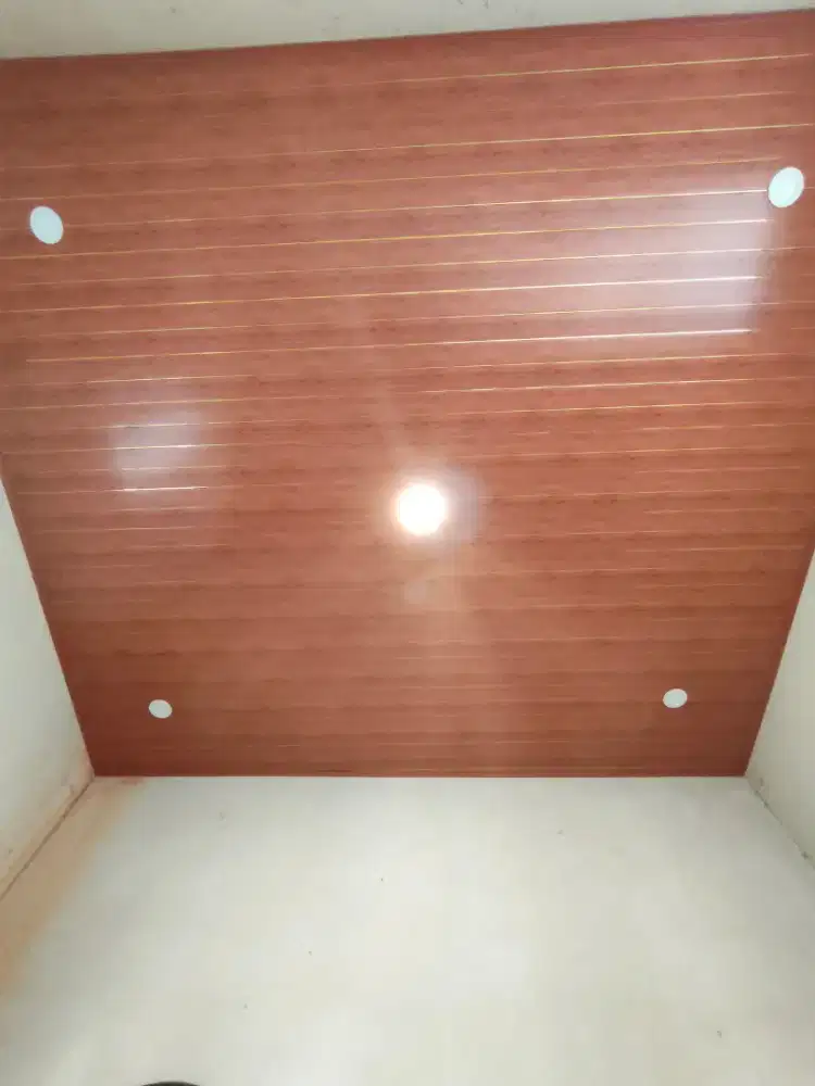 Satu paket terpasang plafon PVC