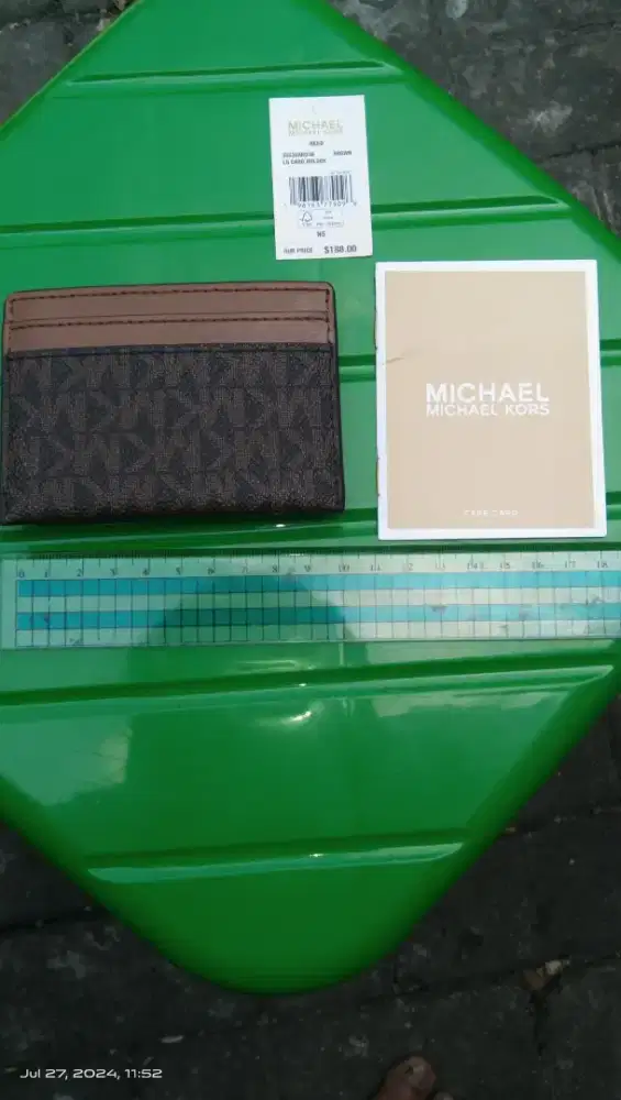 Dompet tempat kartu (Card Holder) Michael Kors
