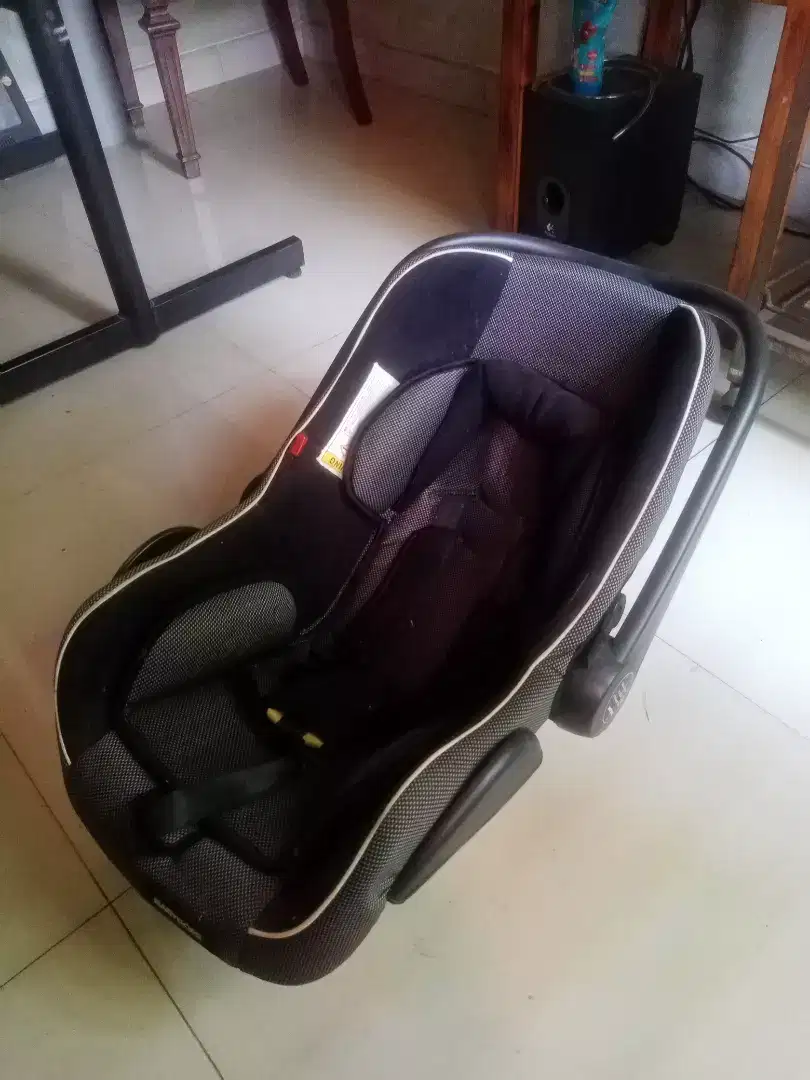 Baby car seat Baby Does