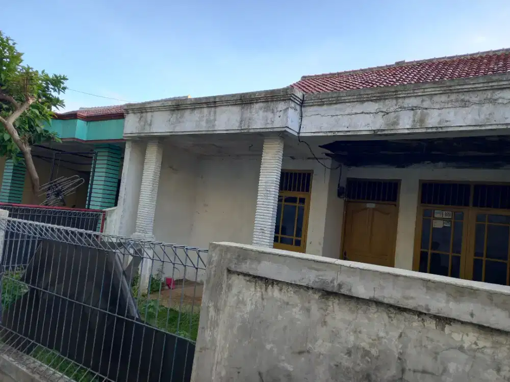 RUMAH TUA HITUNG TANAH TANJUNG BARAT JAKSEL