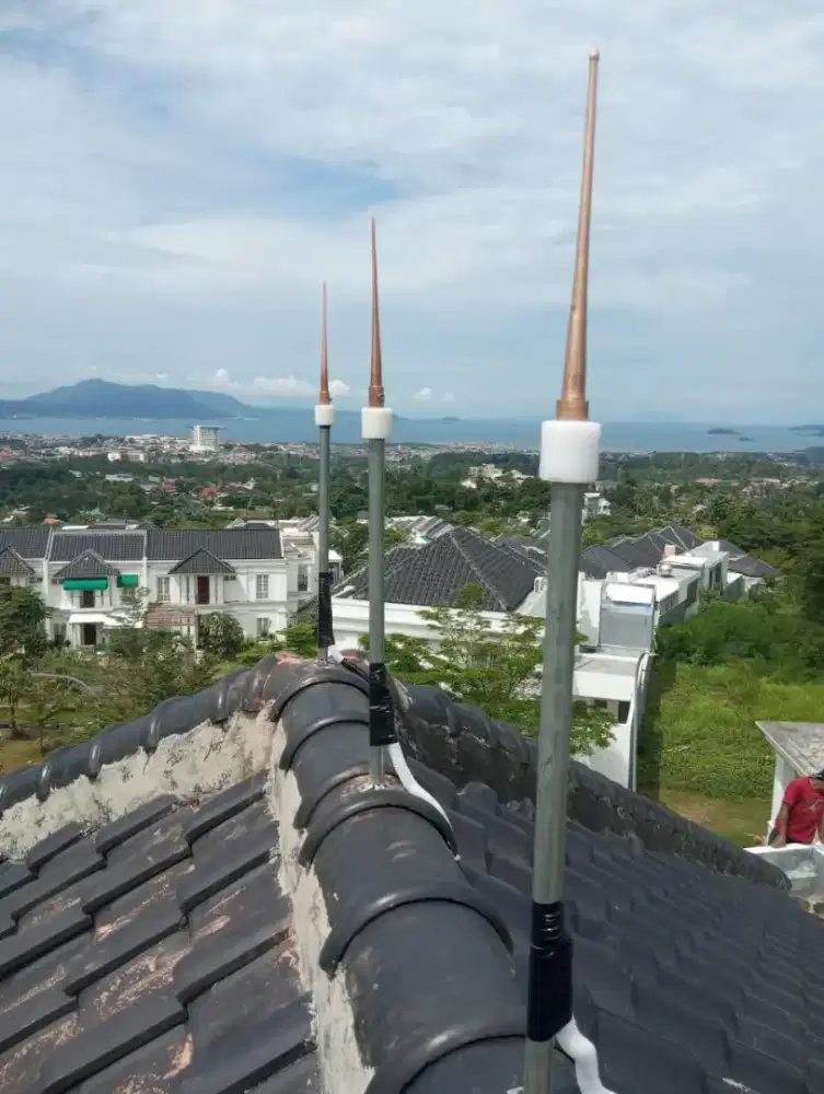 Jual dan jasa penangkal petir