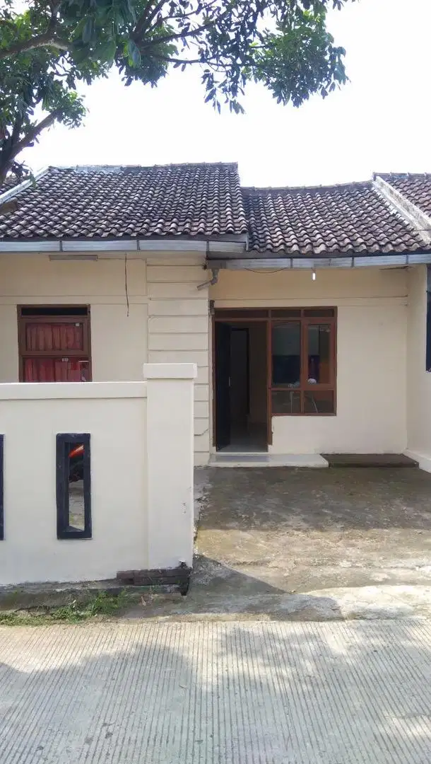Dijual / Over Kredit Rumah Murah