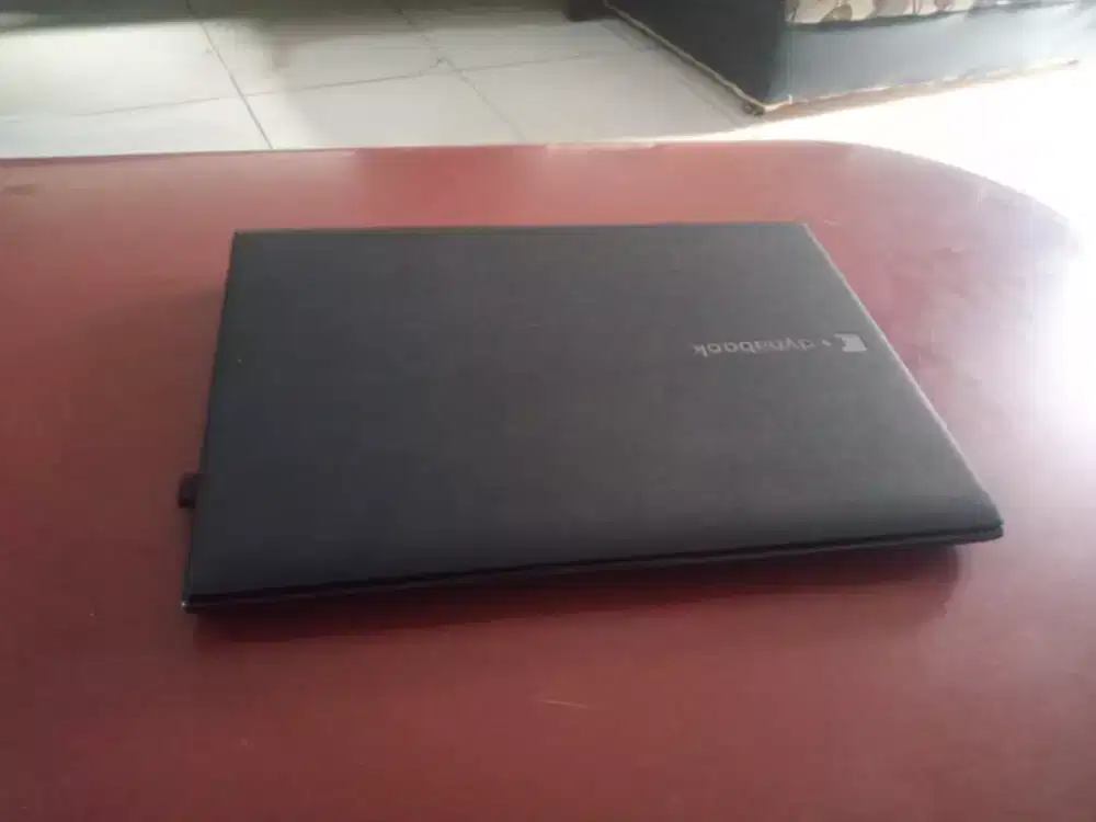 laptop dynabook R73 core i3, obral