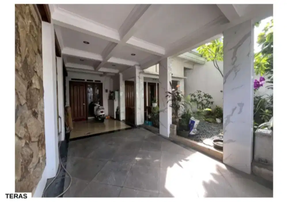 RUMAH CANTIK ELEGANT TANJUNG BARAT JAKSEL