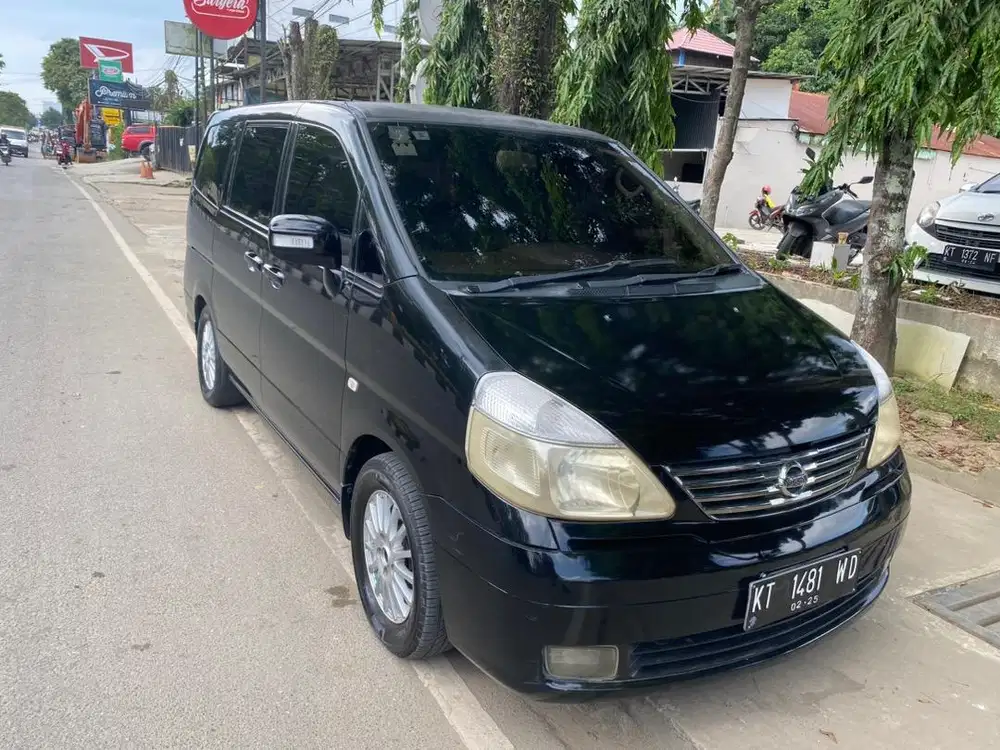 Nissan Serena Highway Star 2010 Matic Terawat Nyaman