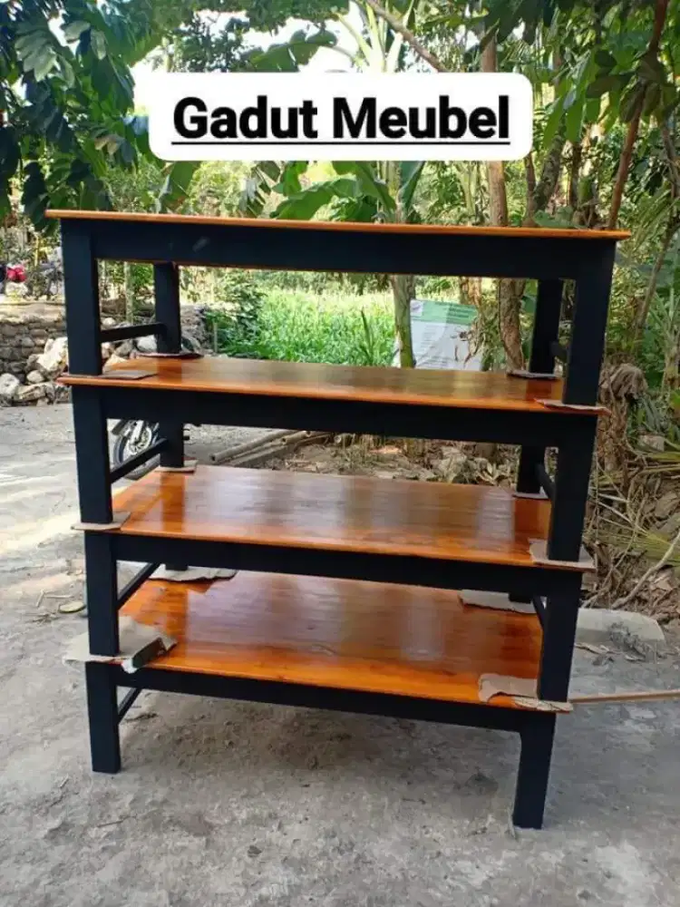 Meja rias, mejo kursi makan