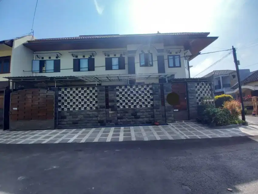 DIJUAL RUMAH INDUK DAN KOST DAERAH BLIMBING