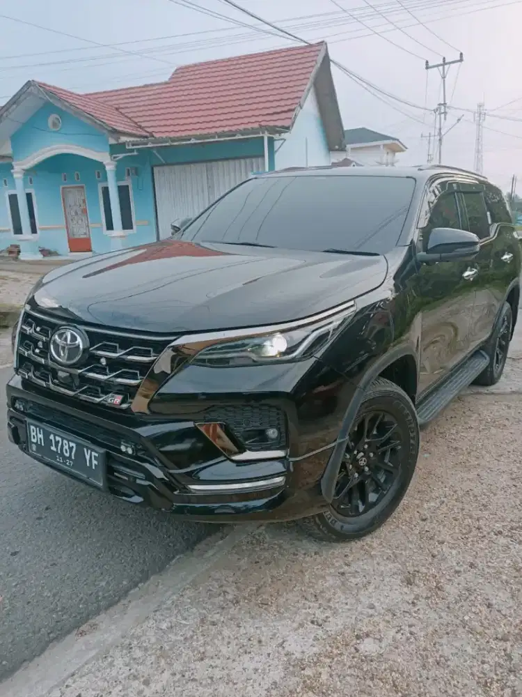 Rental mobil lepas kunci / plus driver oke