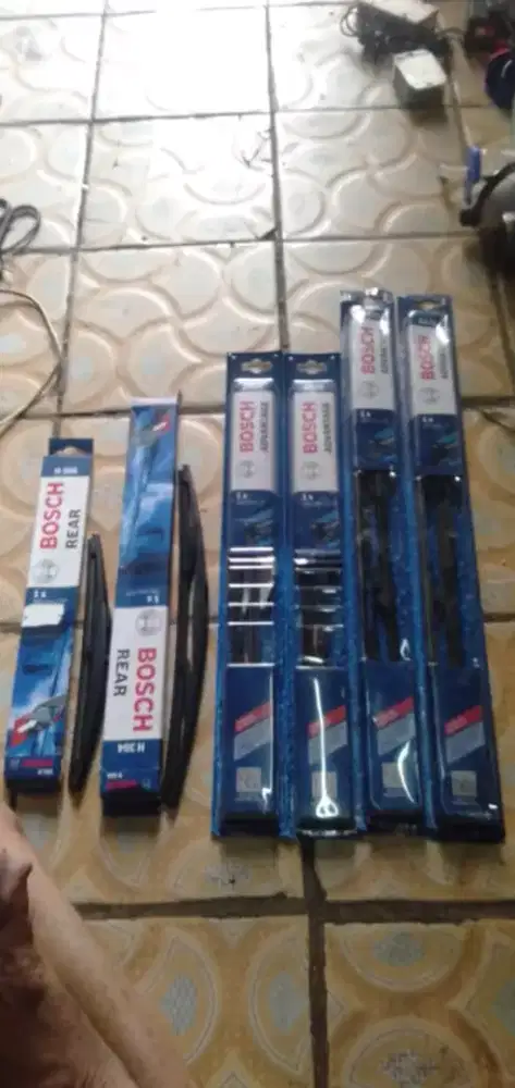 Se paket. Kelengkapan kendaraan brg baru hrg murah se lg ada cpt deh